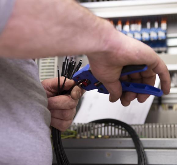 mise au normes électrique bâtiment